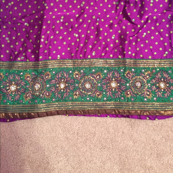 Purple/green/ bhandhni chudidar - Picture 3 of 7